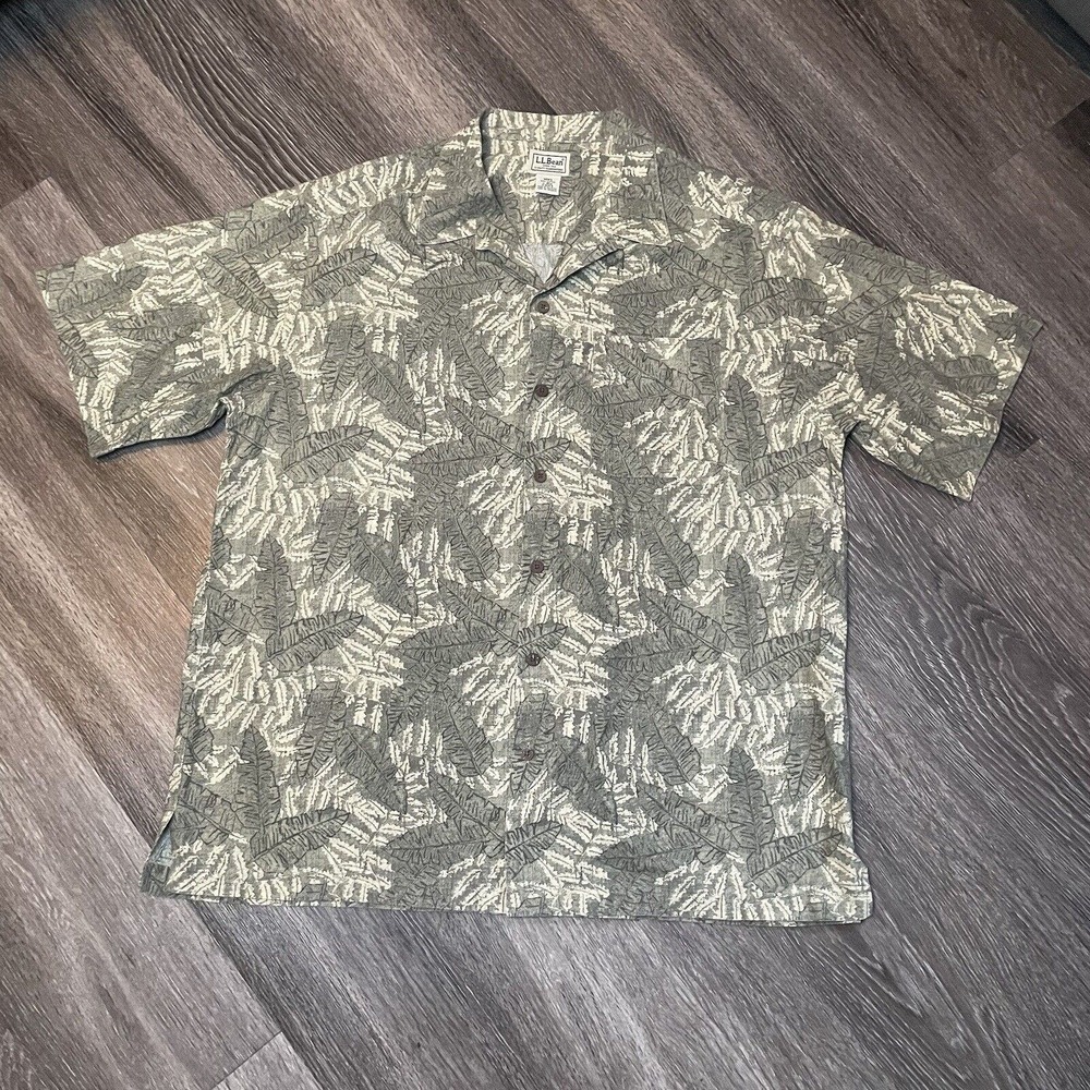 Vintage LL Bean 100% Cotton Leaves Short Sleeve Wooden Button Up Shirt‎ Sz Large